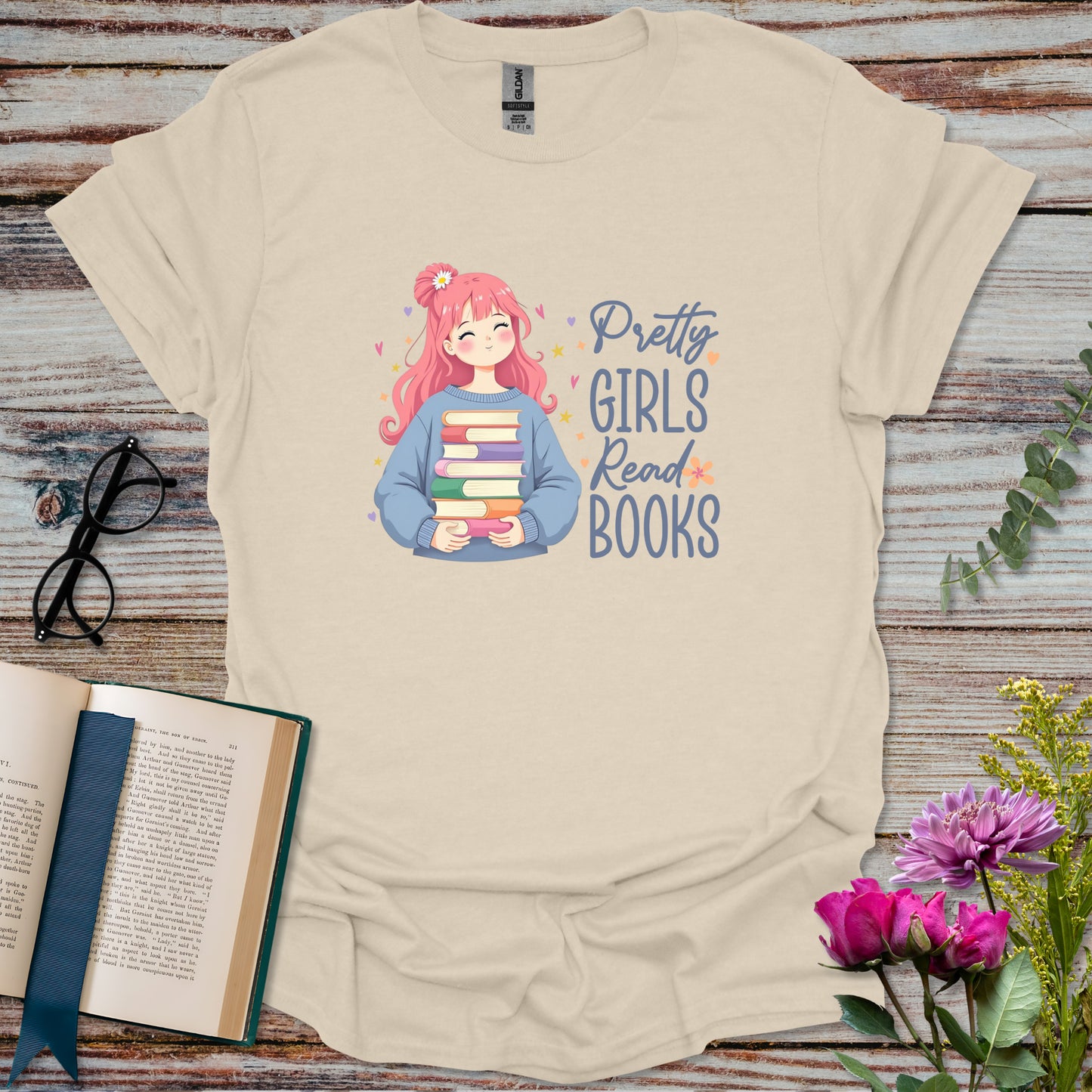 Pretty Girls Read Books T-shirt