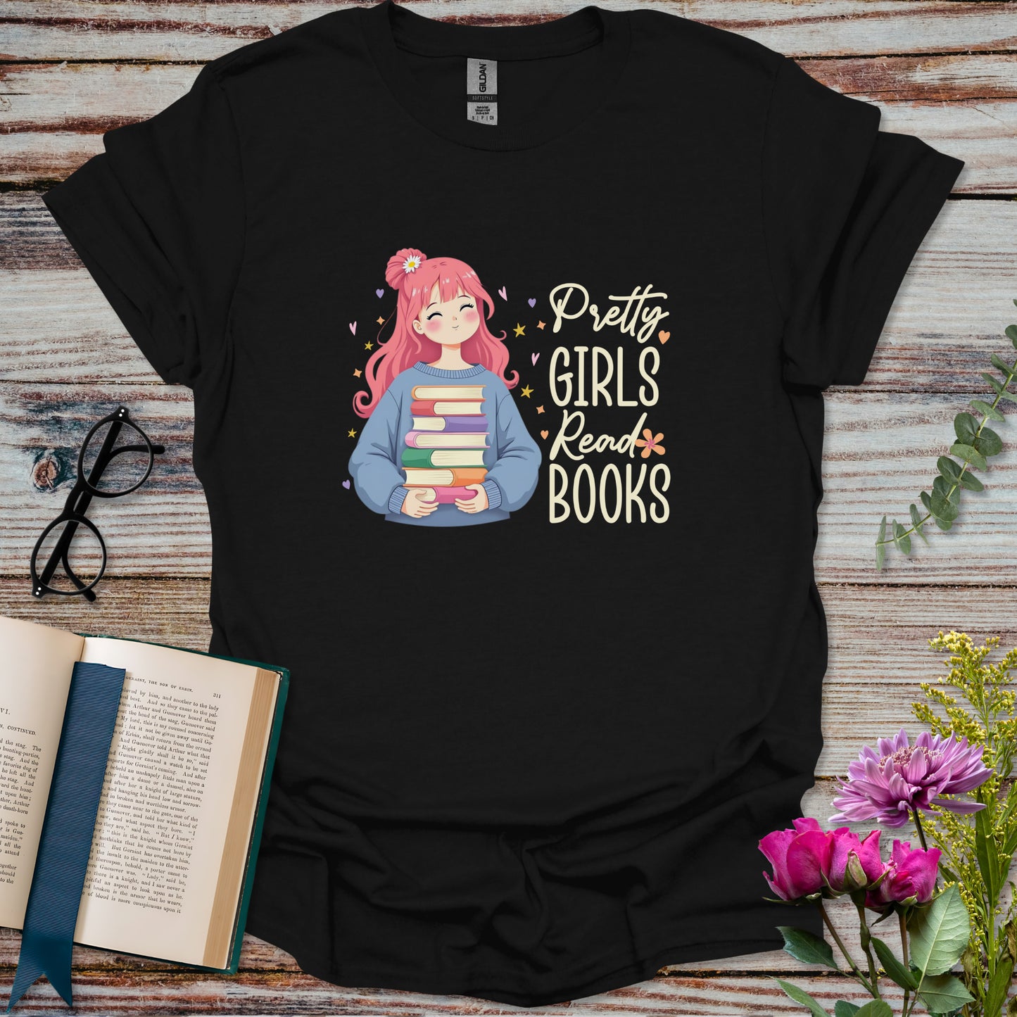 Pretty Girls Read Books T-shirt