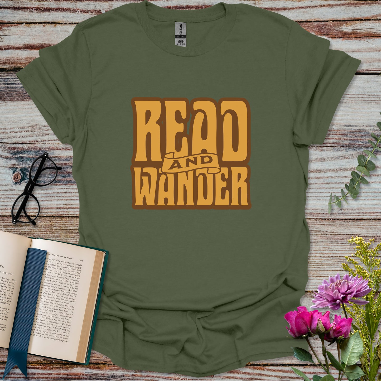 Read and Wander T-shirt