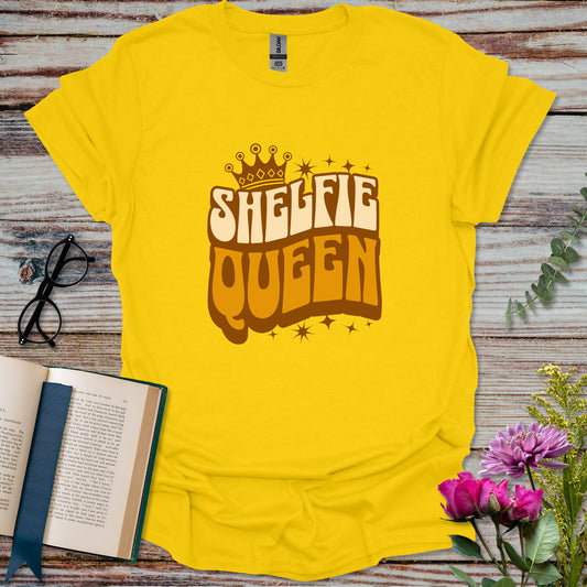 Shelfie Queen T-shirt