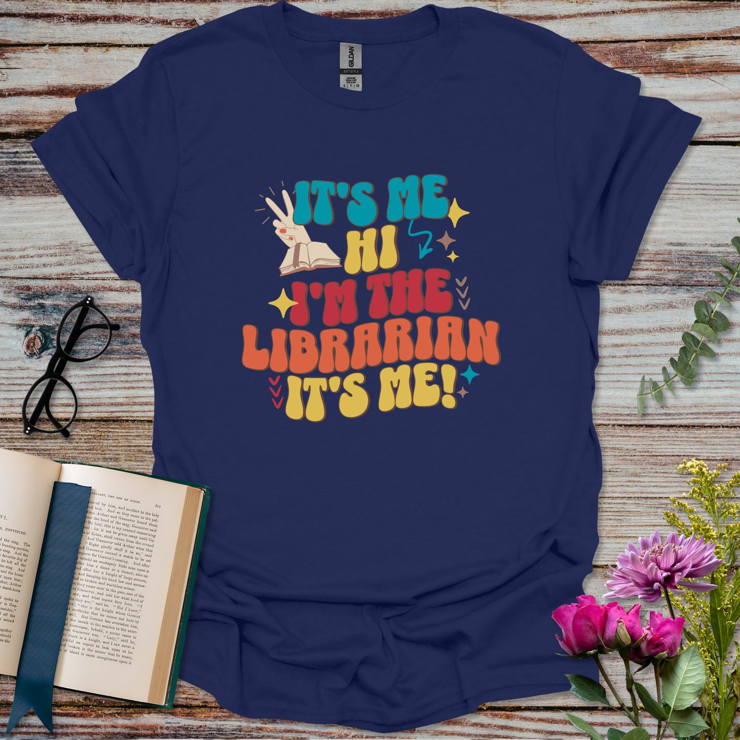 It's Me Hi I'm the Librarian T-shirt