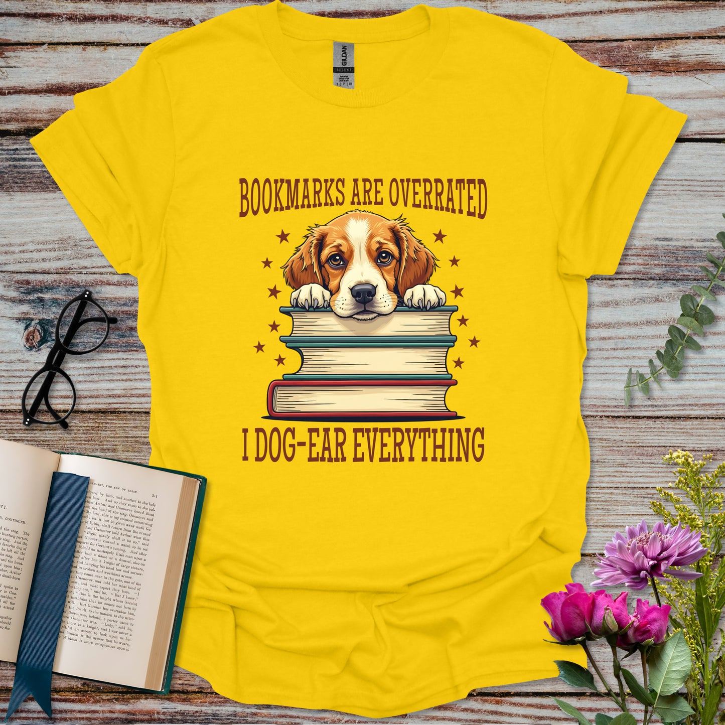 Dog-Ear Everything T-shirt