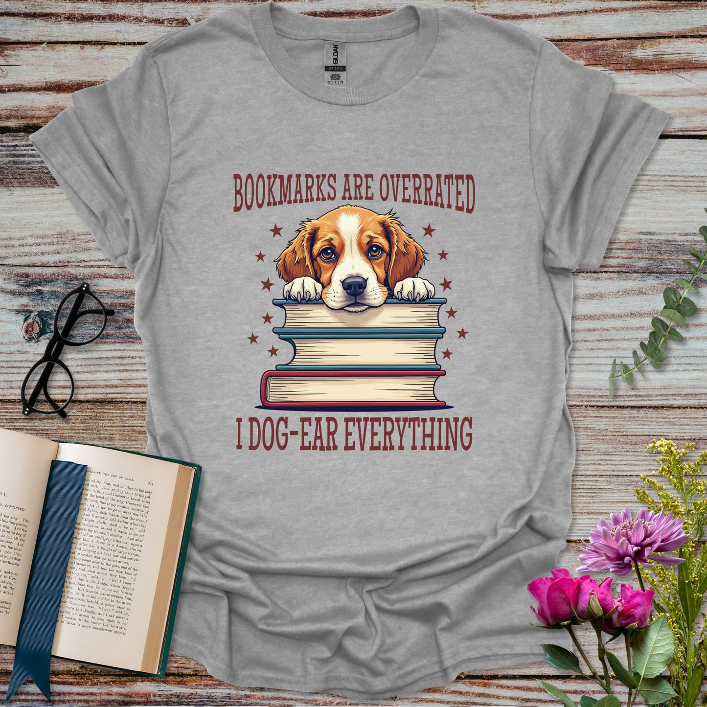 Dog-Ear Everything T-shirt