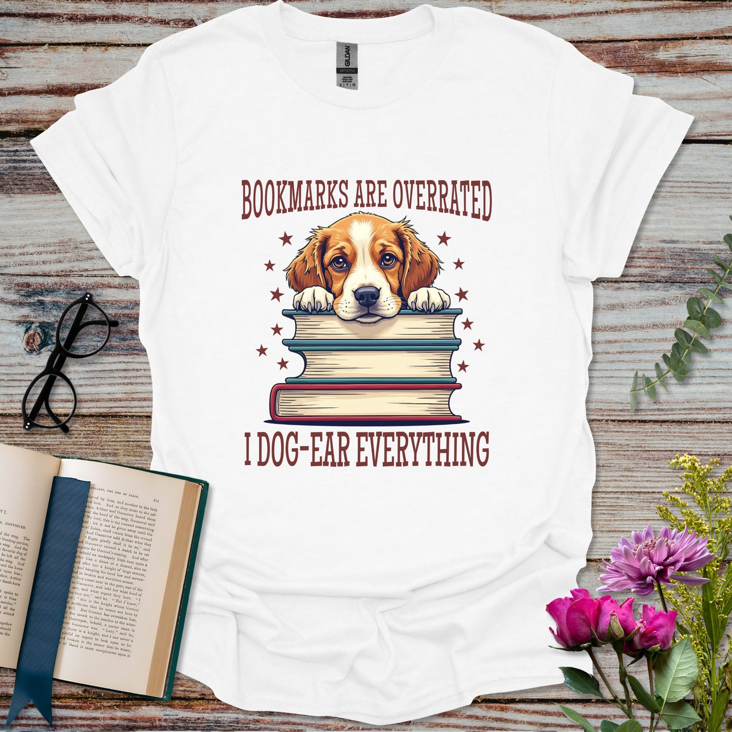 Dog-Ear Everything T-shirt