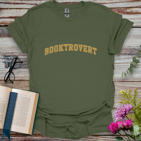 Booktrovert T-shirt