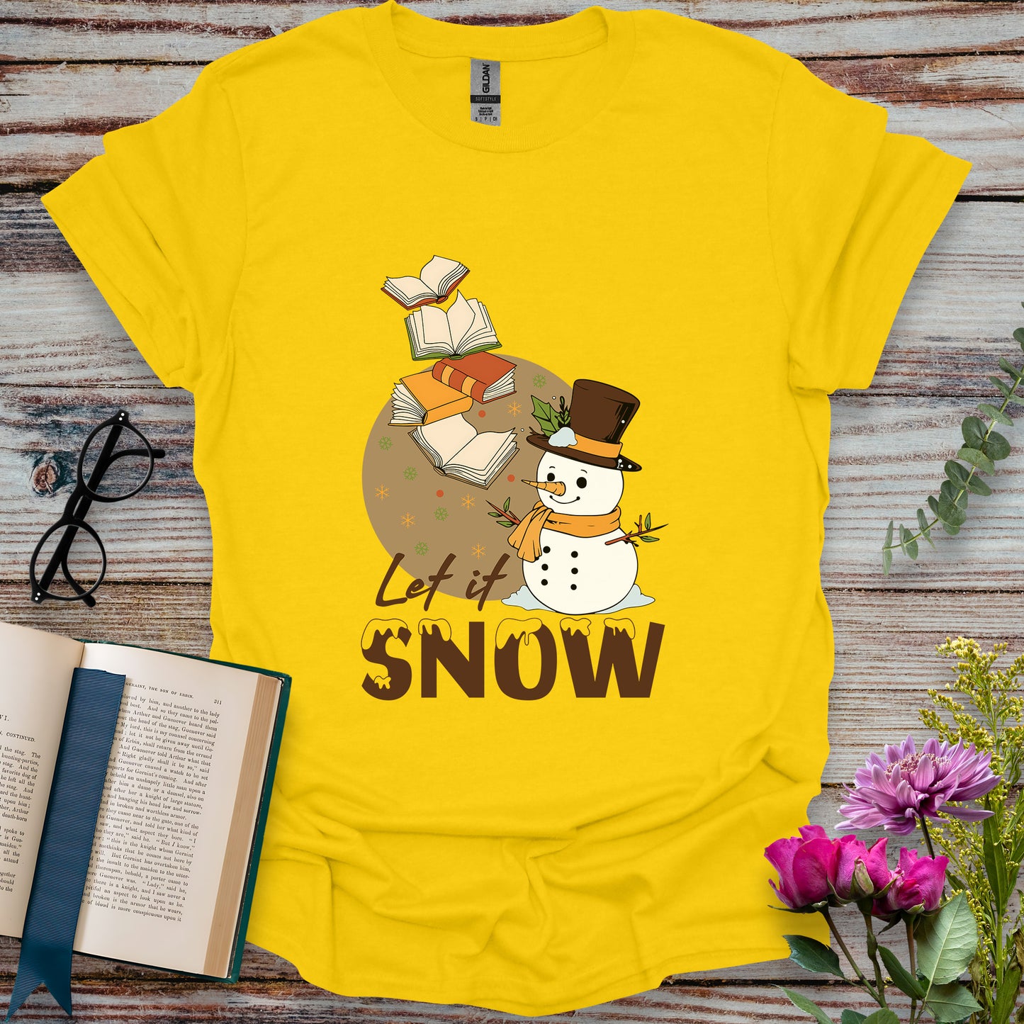 Let it Snow Book Lovers T-shirt