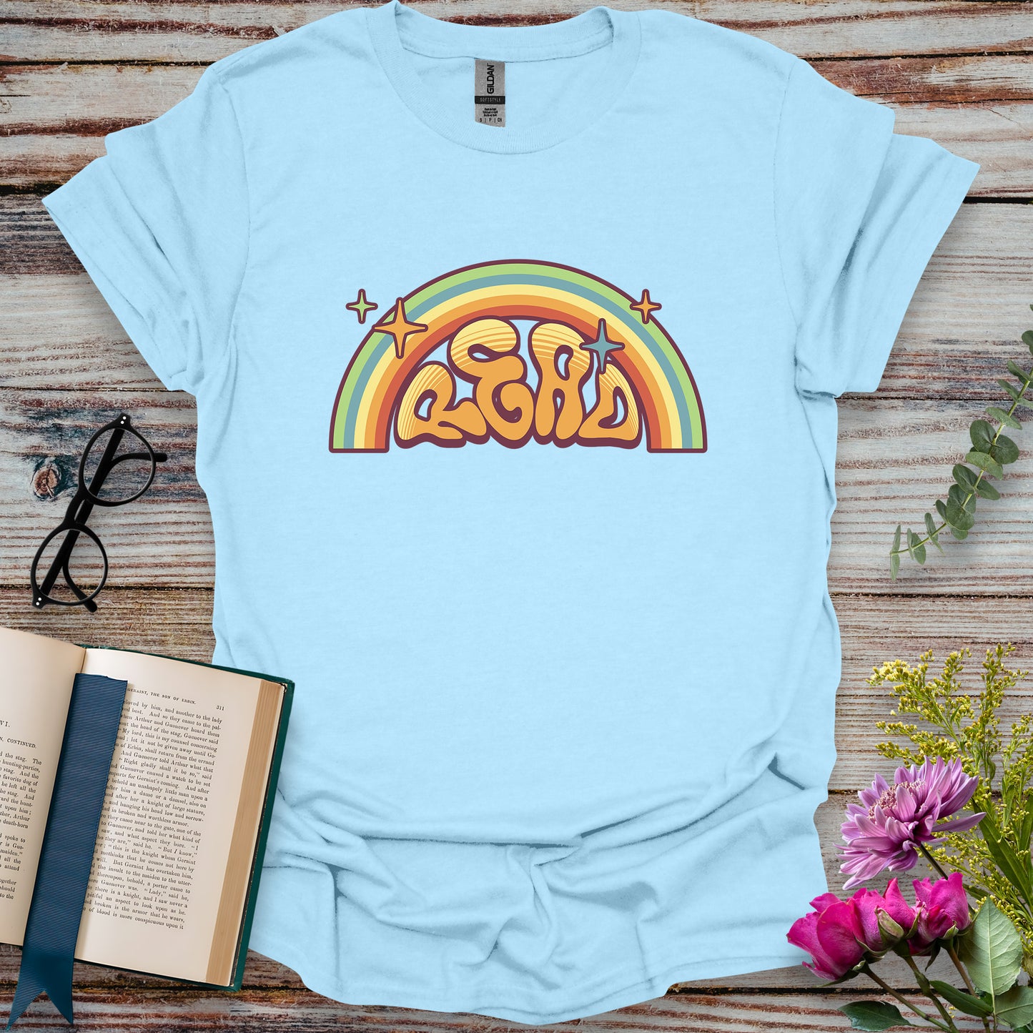 Bookworm Read Retro T-shirt