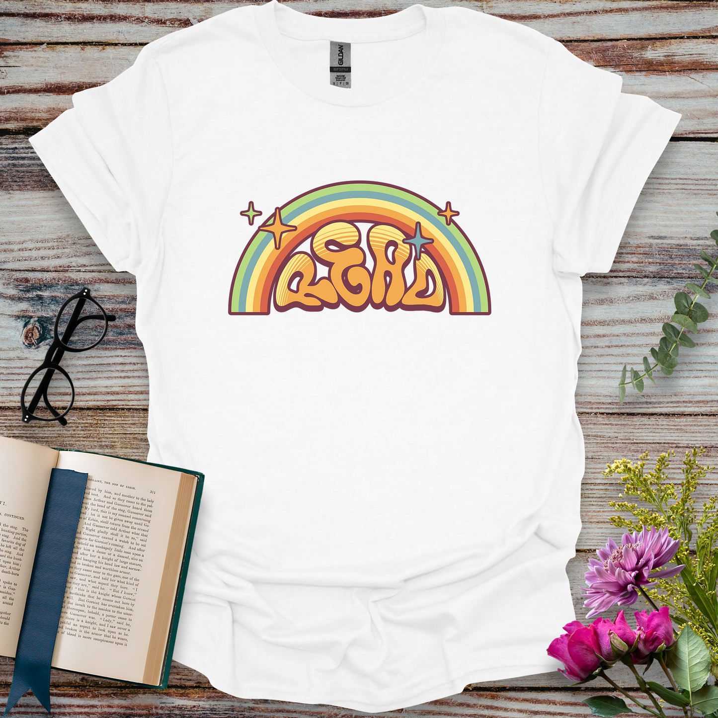 Bookworm Read Retro T-shirt