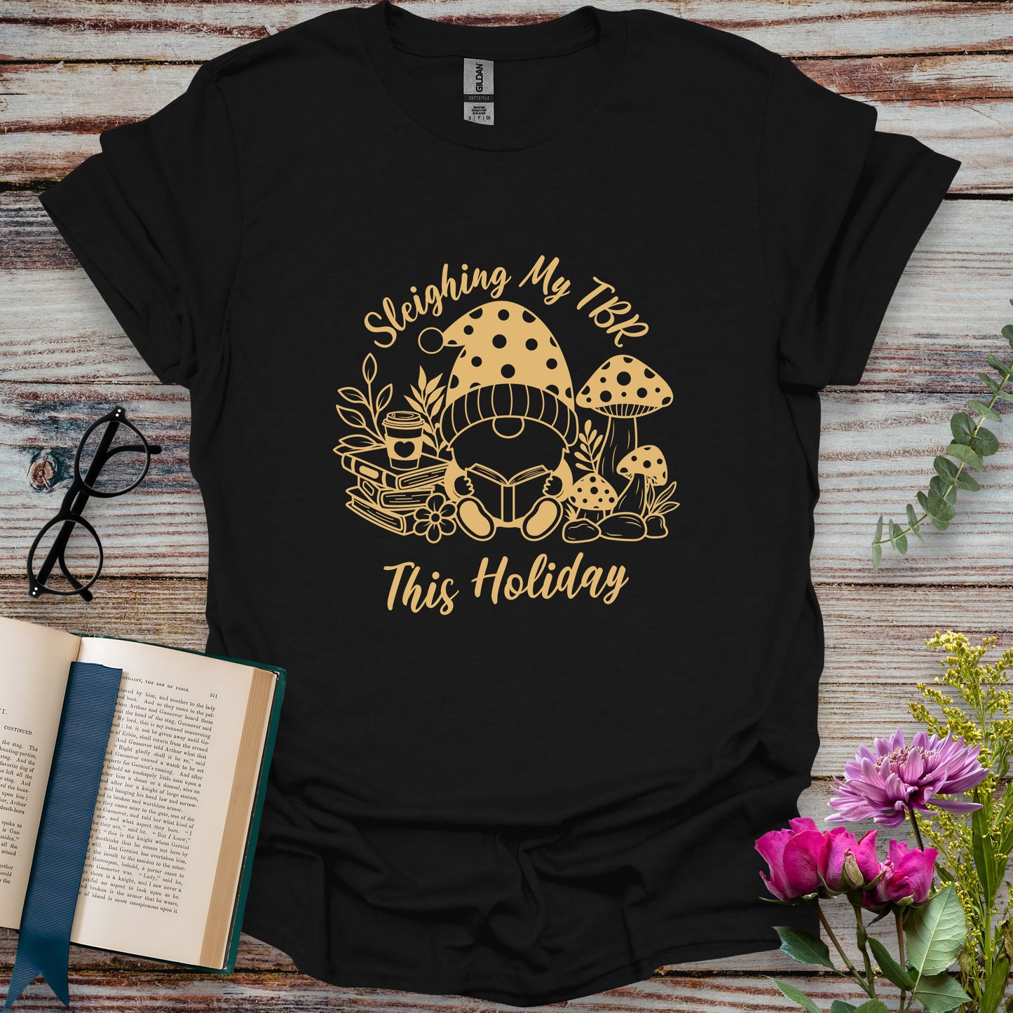 Sleighing My TBR This Holiday T-shirt