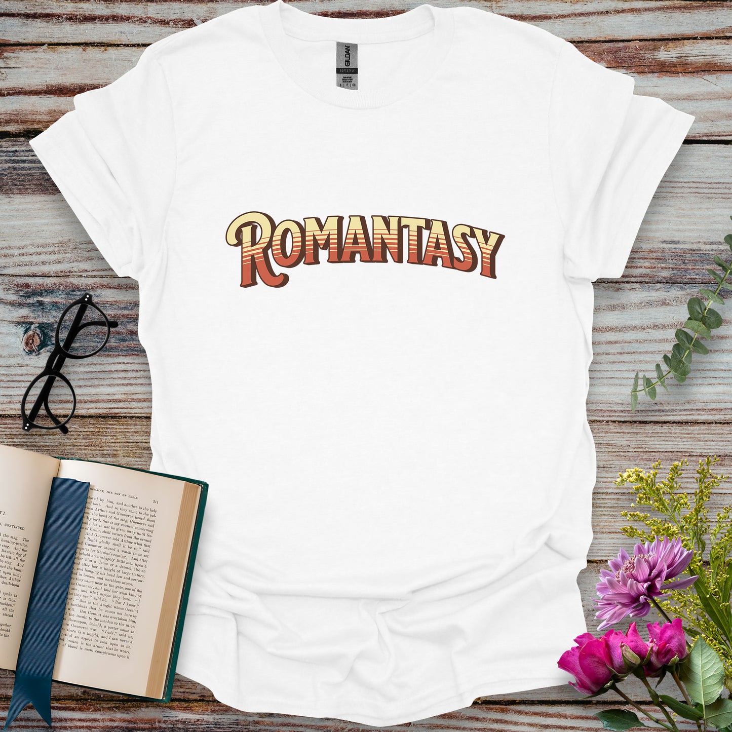 Romantasy T-shirt